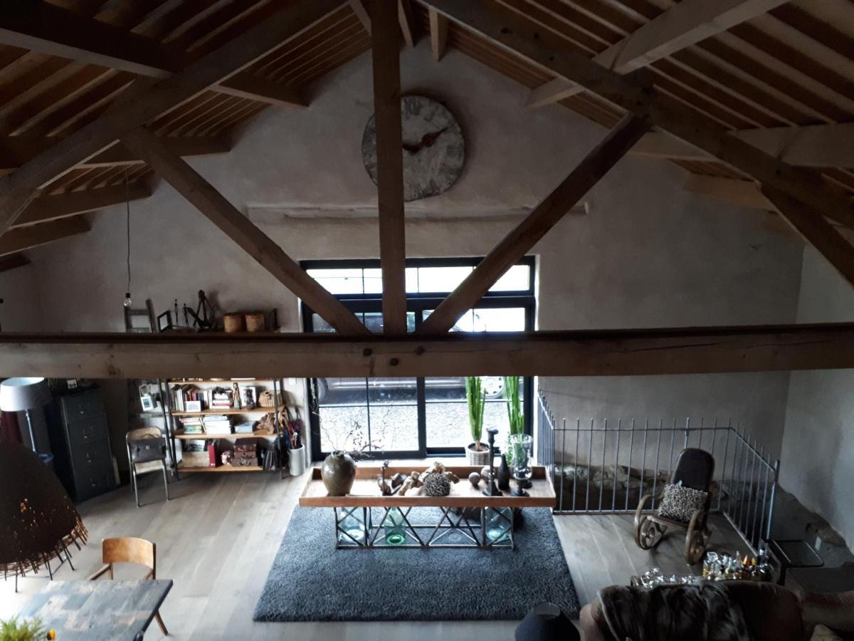 Le Hangar Des Voyageurs Petit-Halleux Luaran gambar