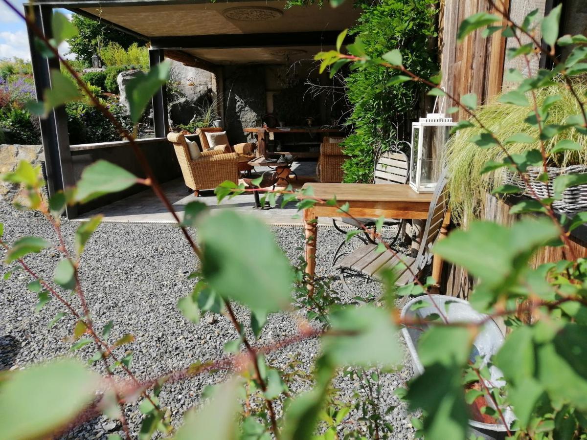 Le Hangar Des Voyageurs Petit-Halleux Luaran gambar
