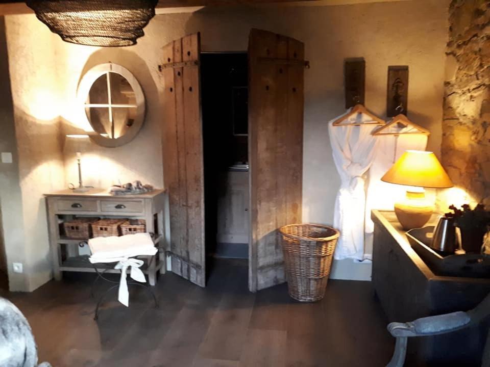 Le Hangar Des Voyageurs Petit-Halleux Luaran gambar
